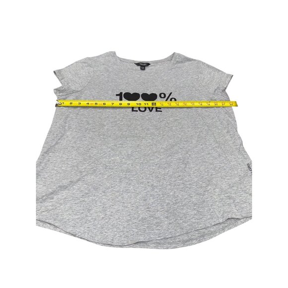 Petite Simply Vera Vera Wang Pride Graphic Tee, Women's, Size: XXL Petite, Grey - Picture 8 of 9